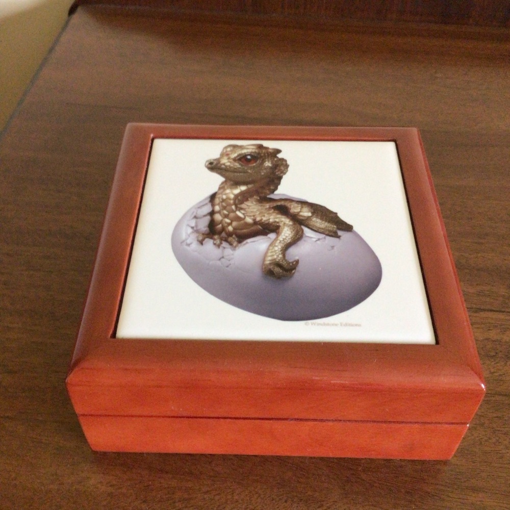 Wooden Trinket Box with Dragon Hatching Tile